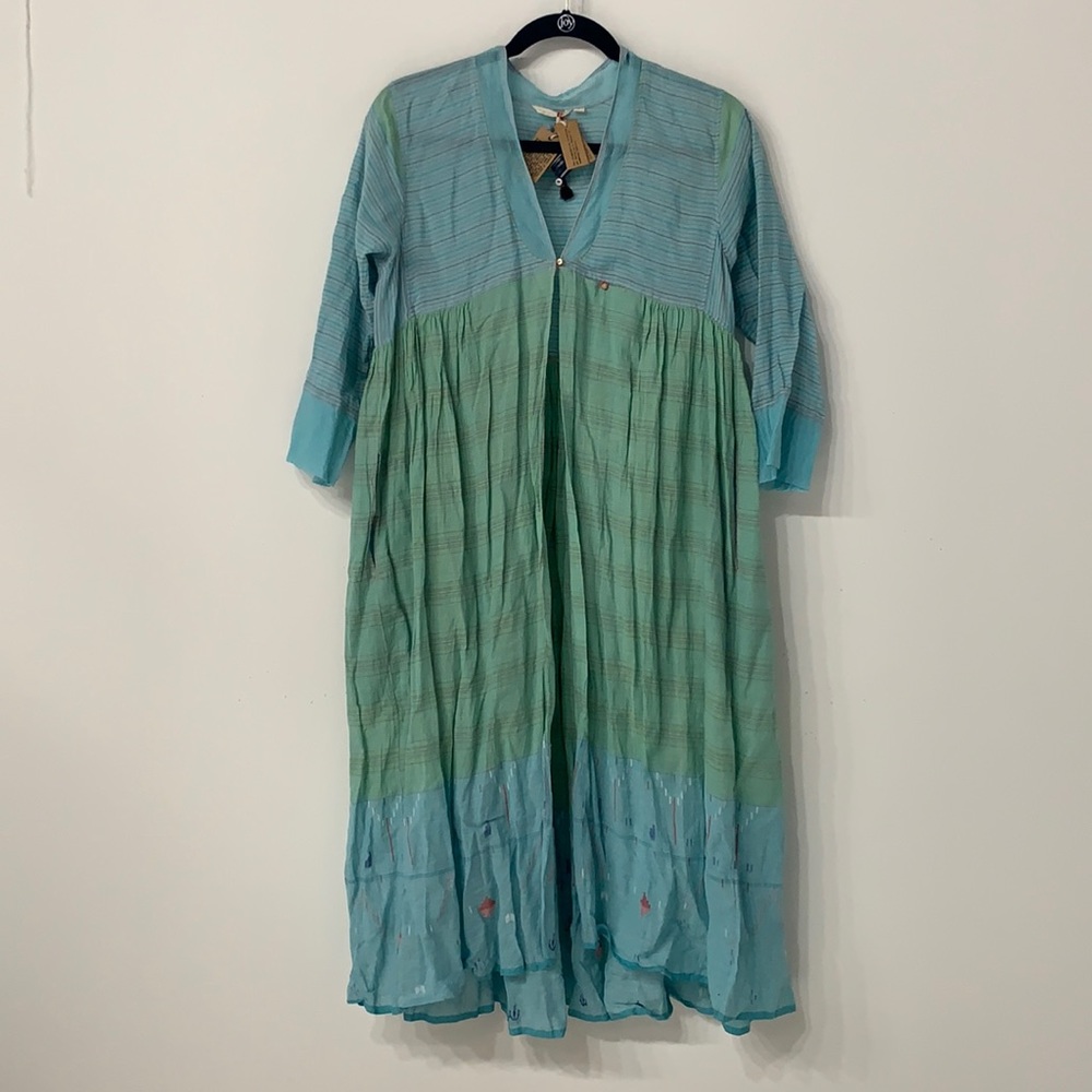 NWT Injiri Striped Flowy Dress!